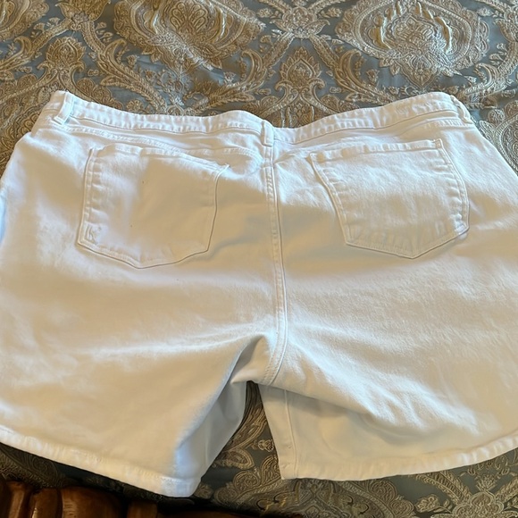 Kut shorts - Picture 2 of 2